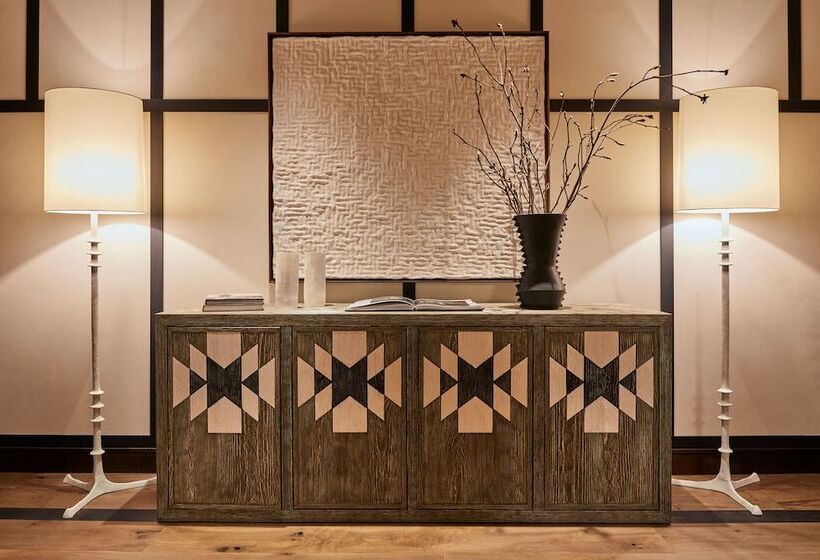 Madeline Hotel & Residences, Auberge Resorts Collection