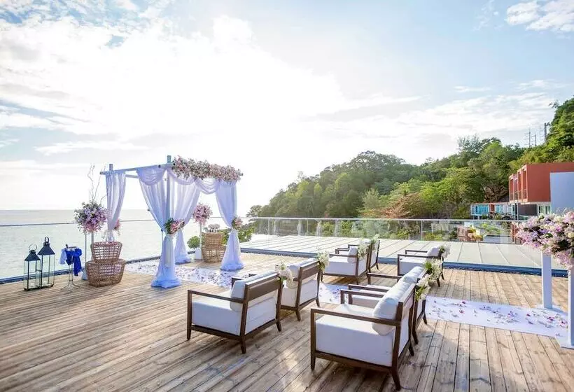 Novotel Phuket Kamala Beach