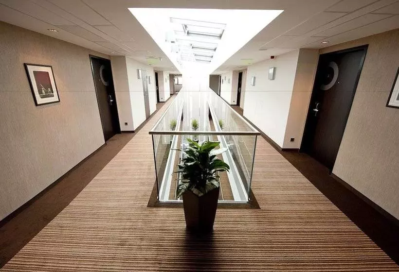 ホテル Abacus Business & Wellness