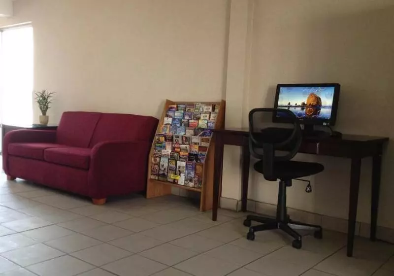 酒店 Ez Travel Inn College Station