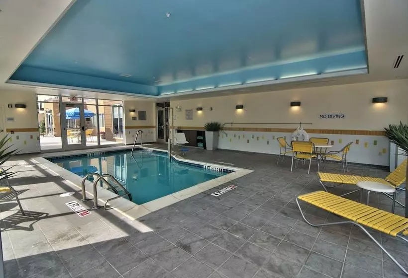 Отель Fairfield Inn & Suites By Marriott Towanda Wysox