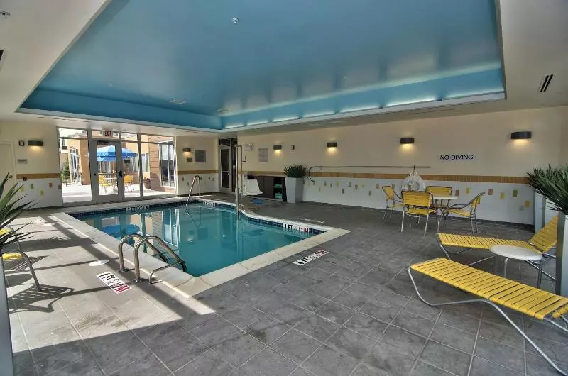 Отель Fairfield Inn & Suites By Marriott Towanda Wysox