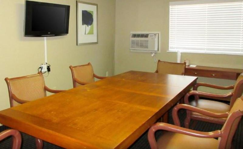 Roosevelt Hotel   Undergoing Improvements