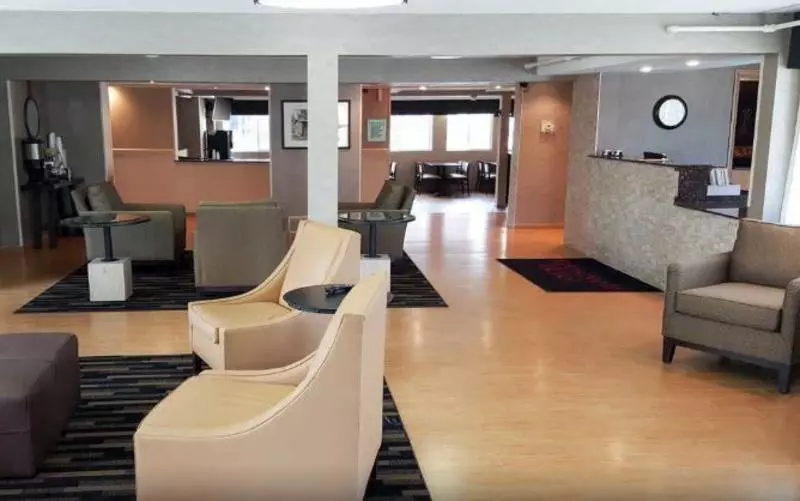 Roosevelt Hotel   Undergoing Improvements