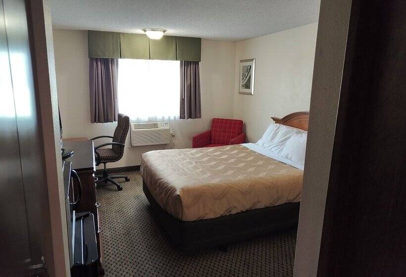 Roosevelt Hotel   Undergoing Improvements