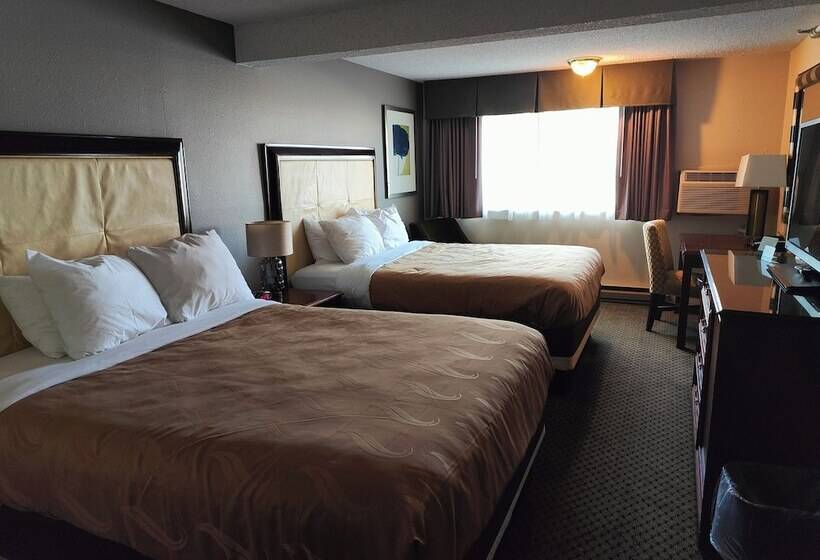 Roosevelt Hotel   Undergoing Improvements