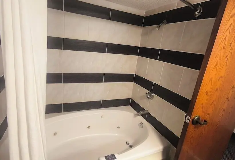 Hotelli Royal Inn Rockville