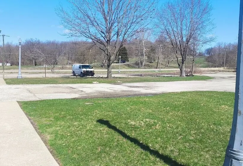 Hotelli Royal Inn Rockville