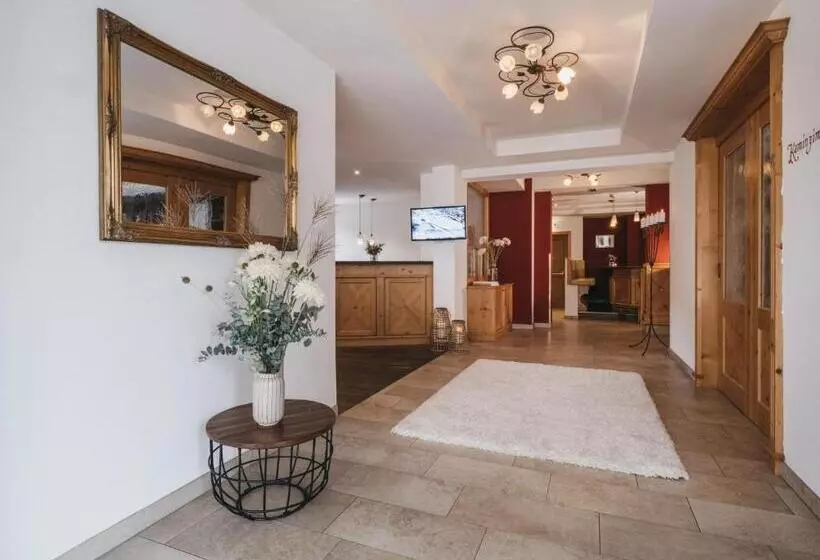 هتل Vier Jahreszeiten