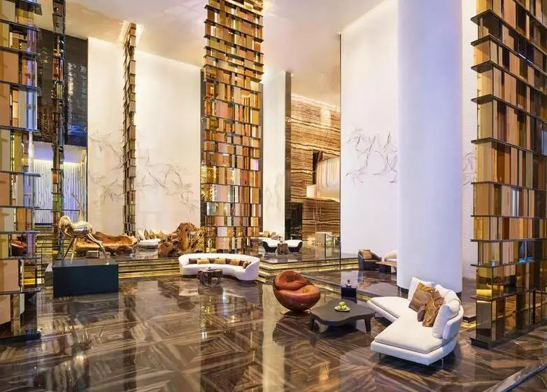 Отель W Guangzhou