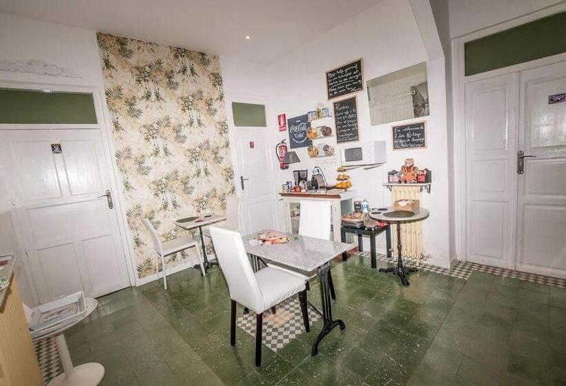 Los Balcones Del Camino