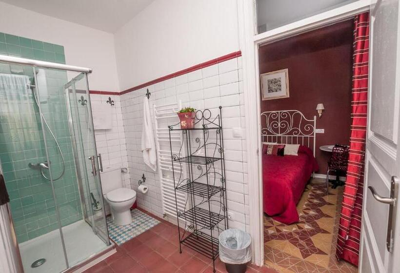 Los Balcones Del Camino