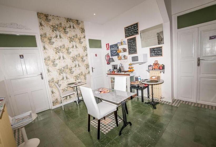 Los Balcones Del Camino