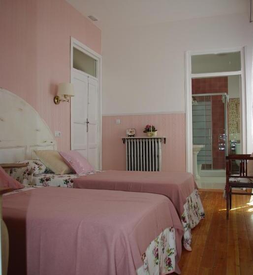 Los Balcones Del Camino