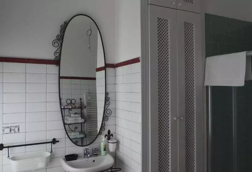 Los Balcones Del Camino