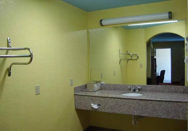 مُتل Winnquest Inn Near Ft. Sam Houston