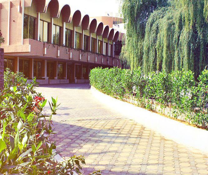 One To One  & Resort Ain Al Faida