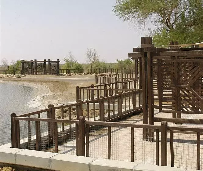 One To One & Resort Ain Al Faida