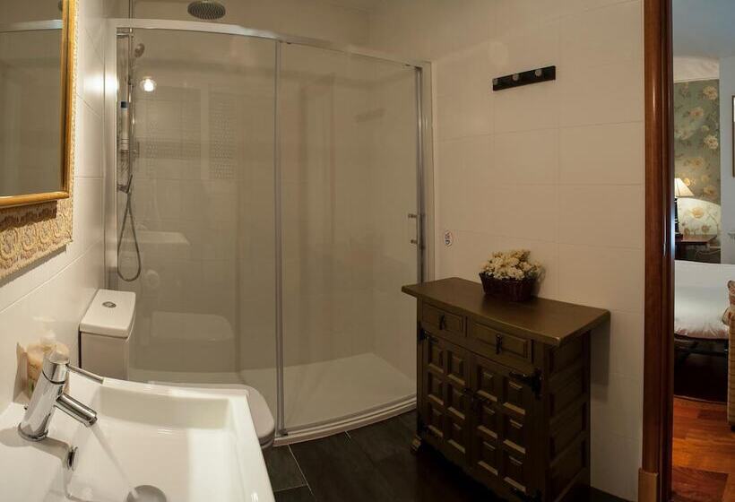 פנסיון Ch Hostal Victoria