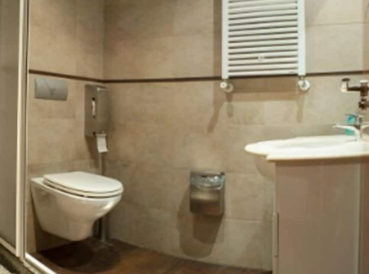 פנסיון Ch Hostal Victoria