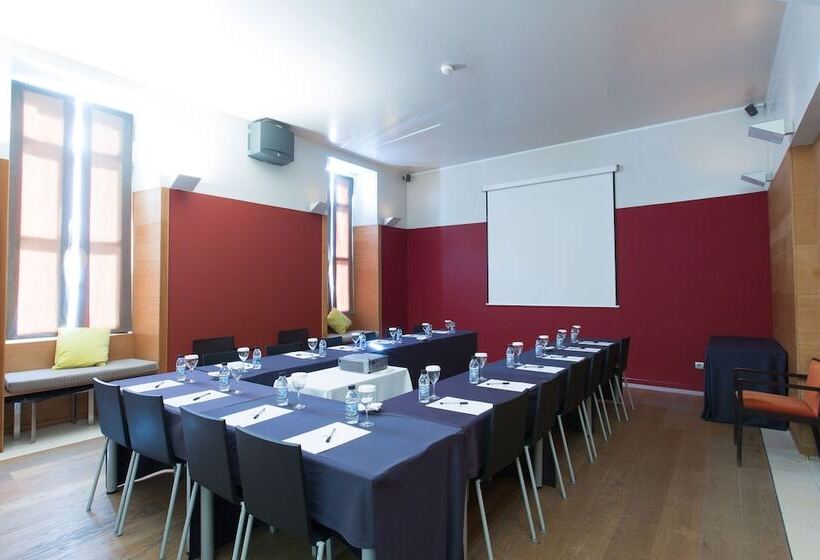 استراحتگاه Continental Balneario De Panticosa