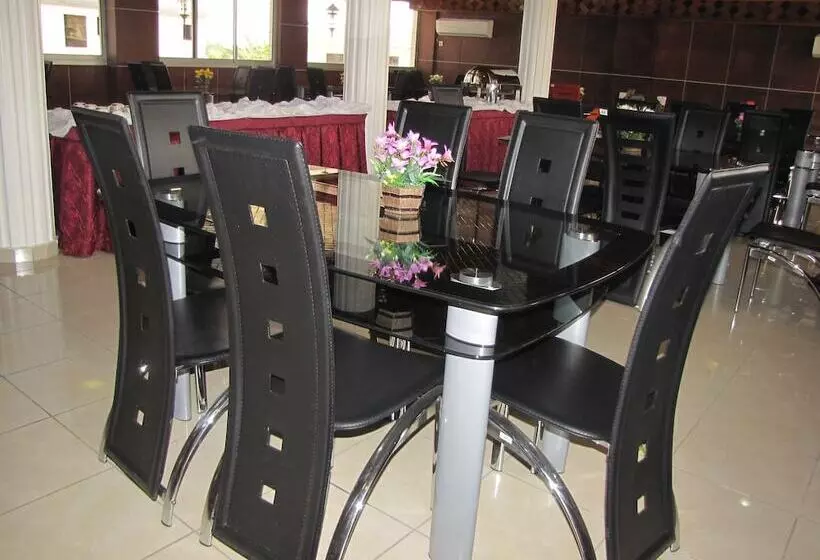 Afrique Hotel Douala Airport