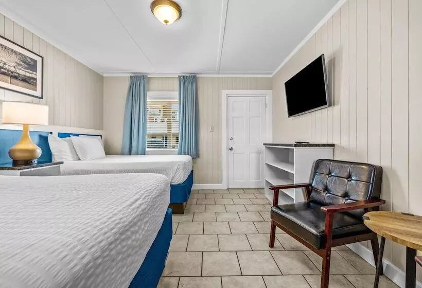 Dolphin Oceanfront Motel   Nags Head