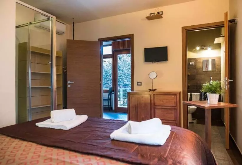 ホテル Aida Charming Rooms