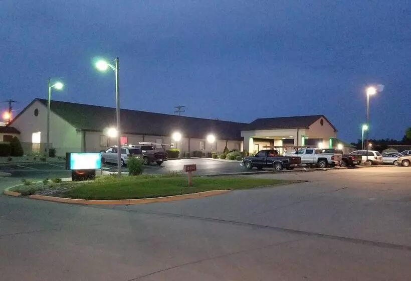 酒店 Briarwood Inn