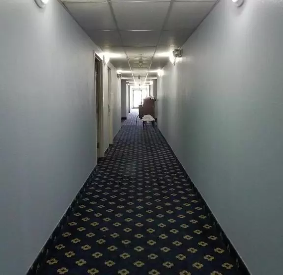 酒店 Briarwood Inn