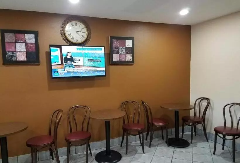 酒店 Briarwood Inn