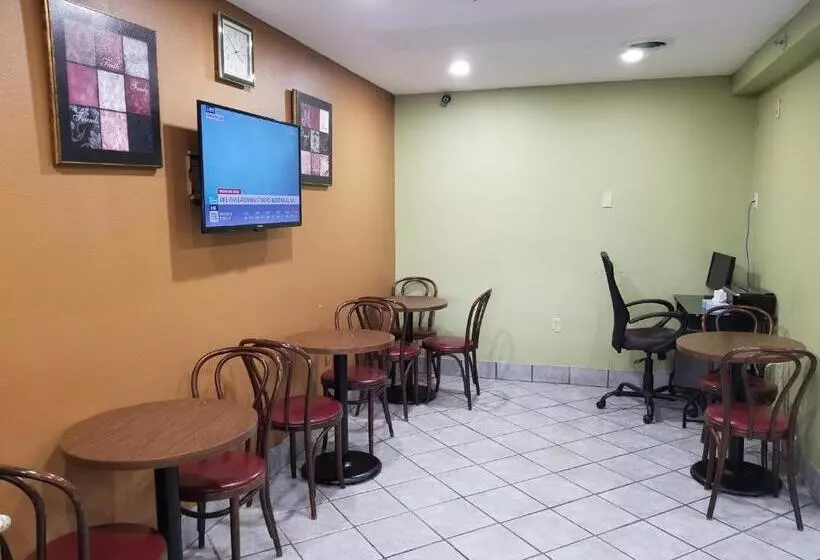 酒店 Briarwood Inn