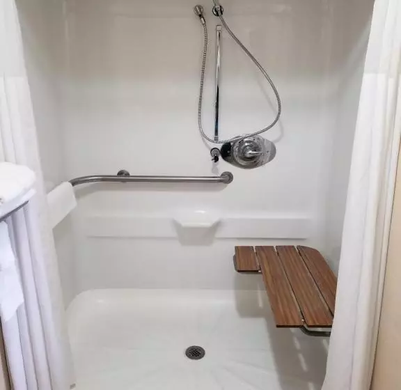 酒店 Briarwood Inn