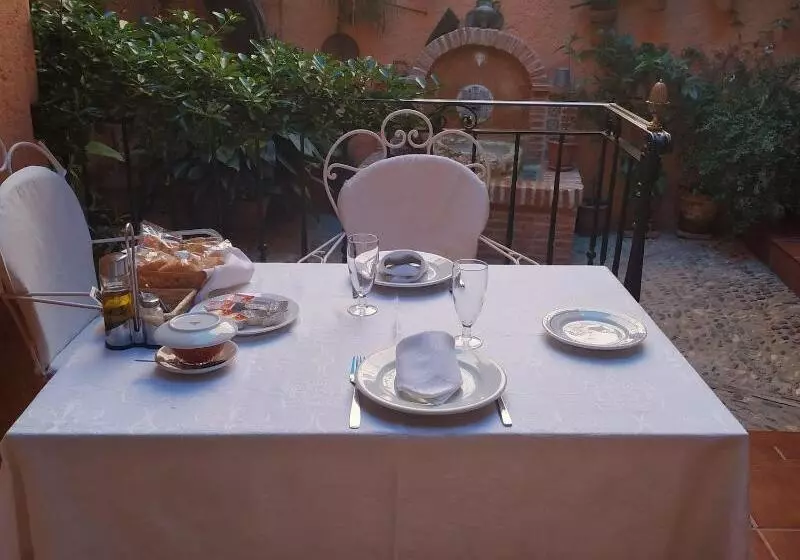 هتل Casa Rural San Antón