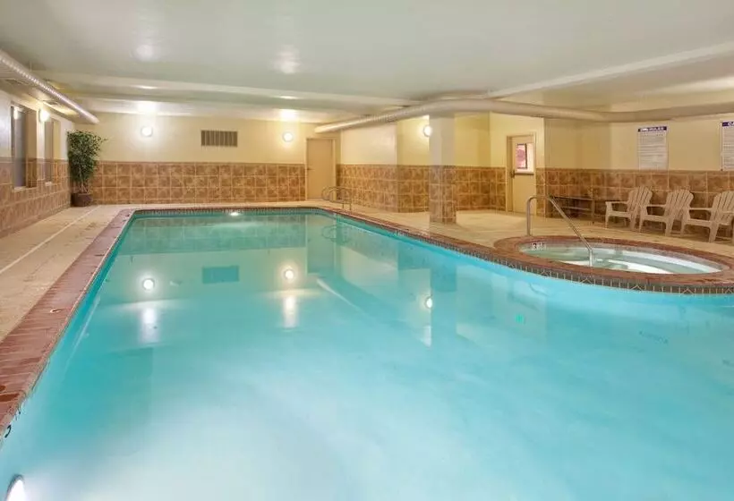 Holiday Inn Express Hotel & Suites Cedar City, An Ihg