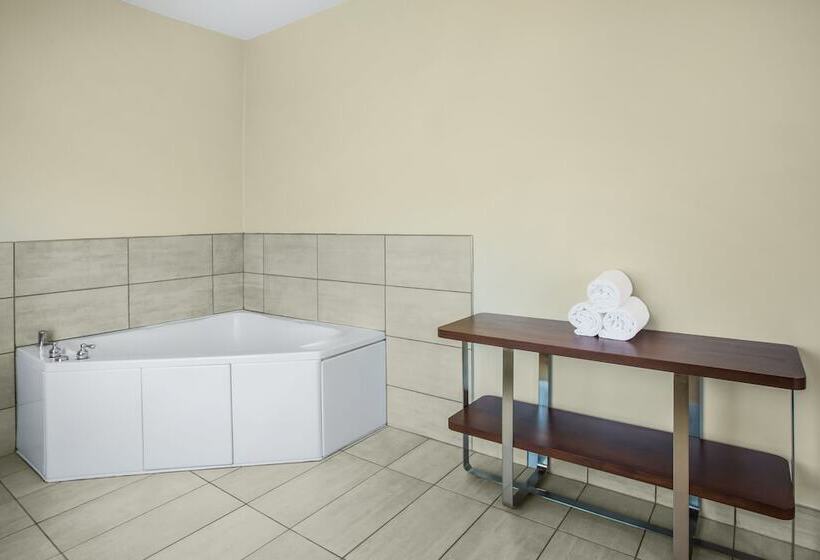 Holiday Inn Express Hotel & Suites Cedar City, An Ihg