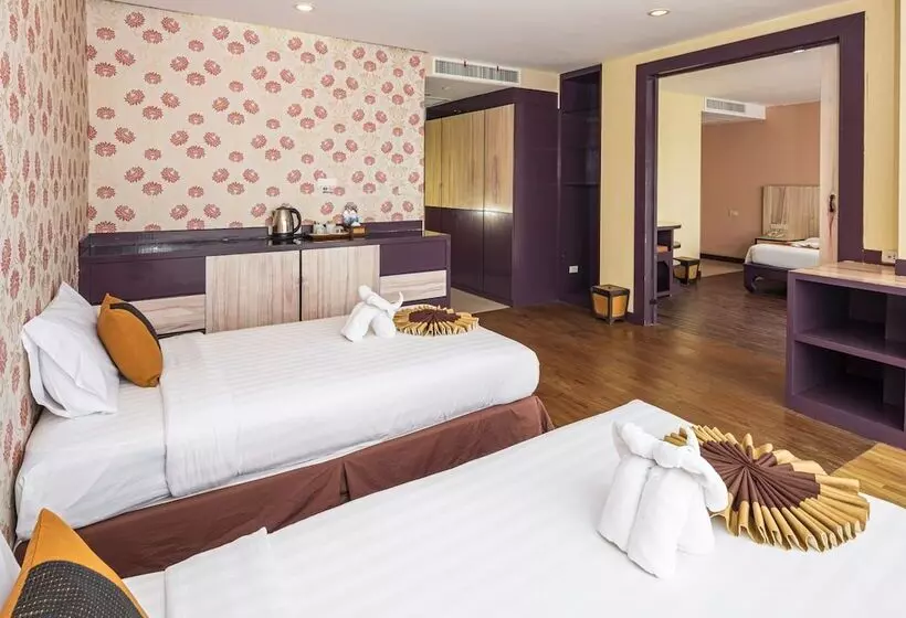 ホテル Malin Patong