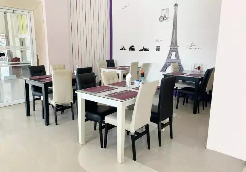 ホテル Malin Patong