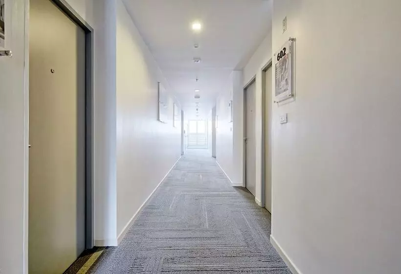 ホテル Red Planet Bangkok Asoke   Sha Extra Plus