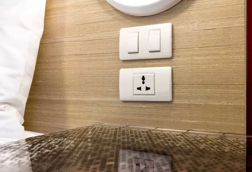 ホテル Red Planet Bangkok Asoke   Sha Extra Plus