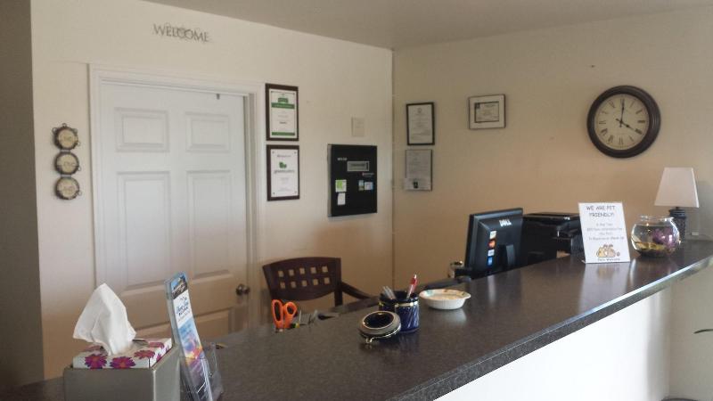 Отель Shore Stay Suites