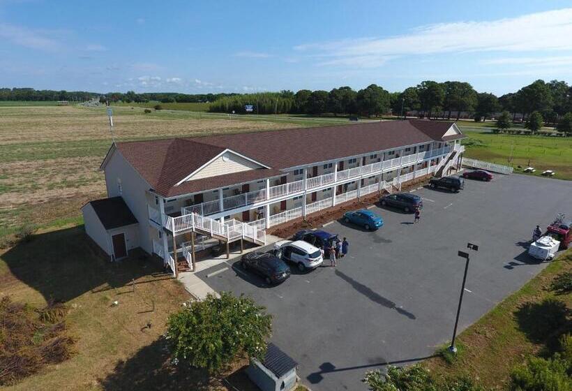 Отель Shore Stay Suites