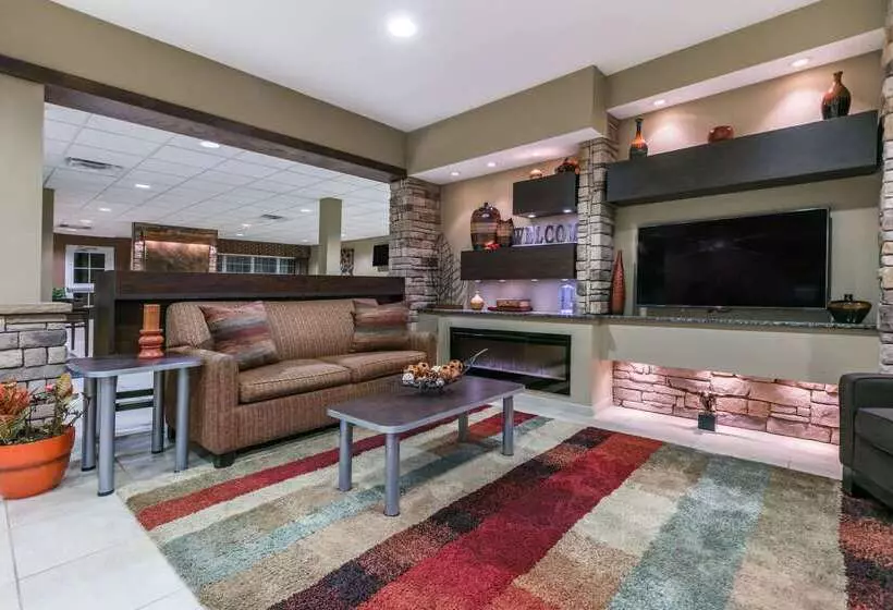 호텔 Sleep Inn & Suites Steubenville At The University