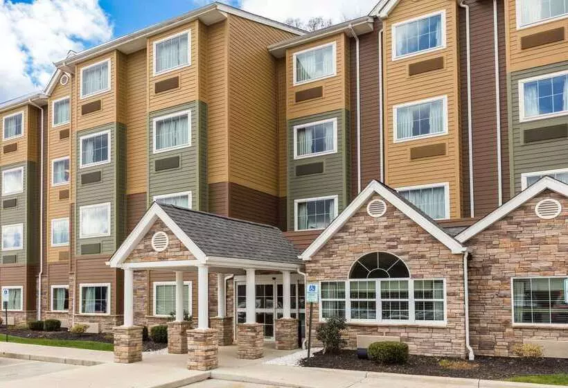 호텔 Sleep Inn & Suites Steubenville At The University