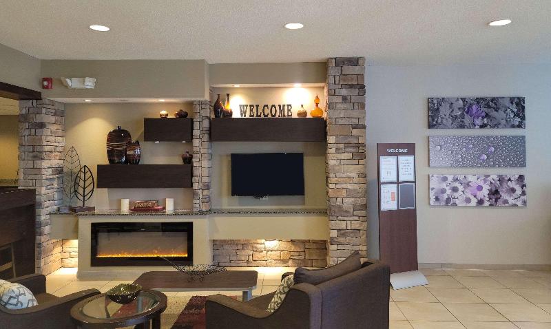 酒店 Sleep Inn & Suites Steubenville At The University