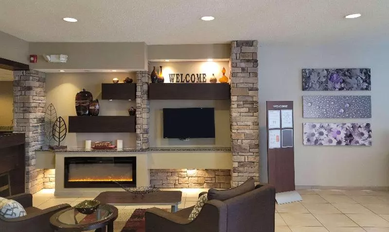 호텔 Sleep Inn & Suites Steubenville At The University