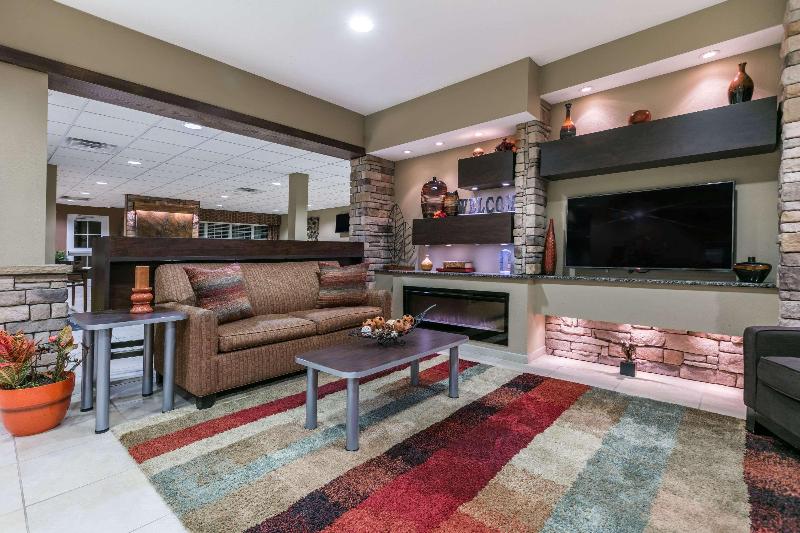 酒店 Sleep Inn & Suites Steubenville At The University