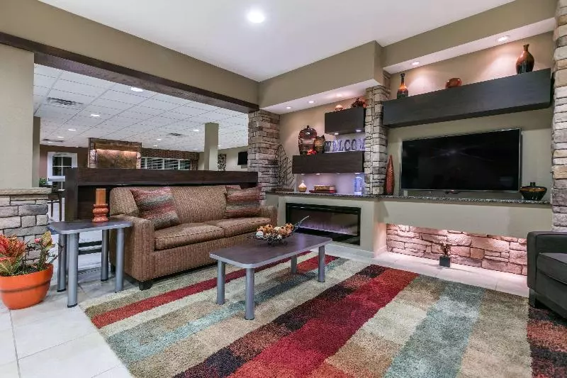 호텔 Sleep Inn & Suites Steubenville At The University