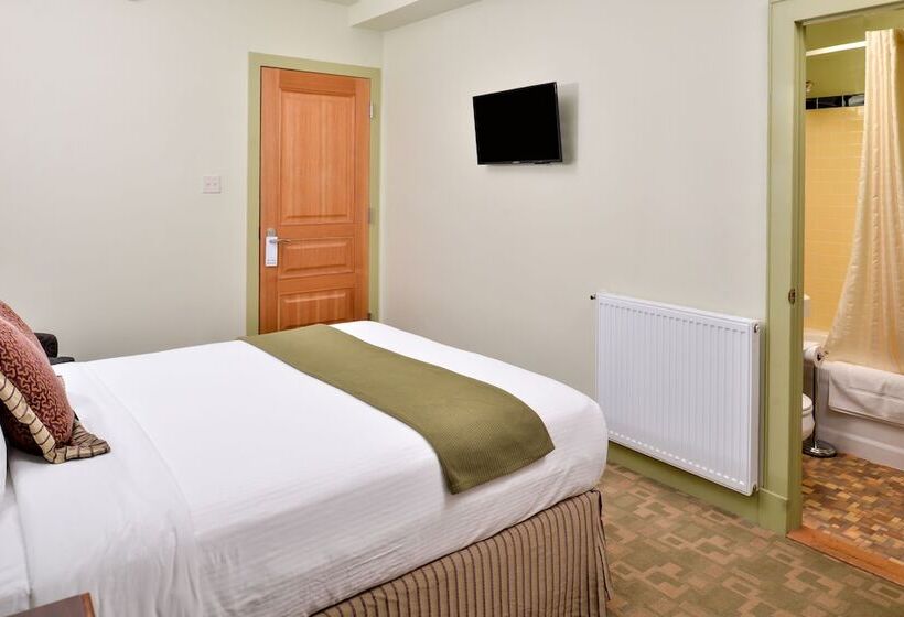 Отель The Murray