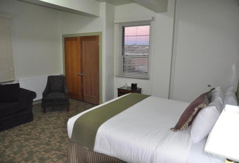 Отель The Murray